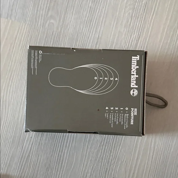 Brand new never worn - Picture 3 of 3